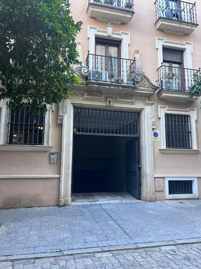 Apartamento Turistico R. Gonzalez Abreu Siviglia Esterno foto