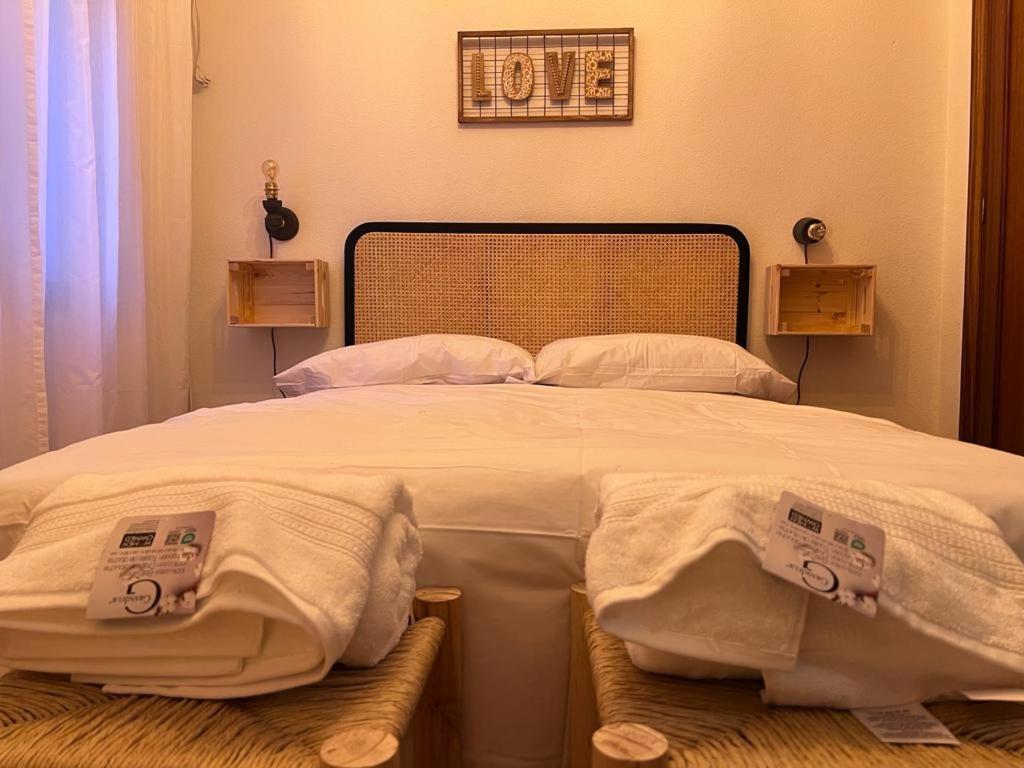 Apartamento Turistico R. Gonzalez Abreu Siviglia Esterno foto