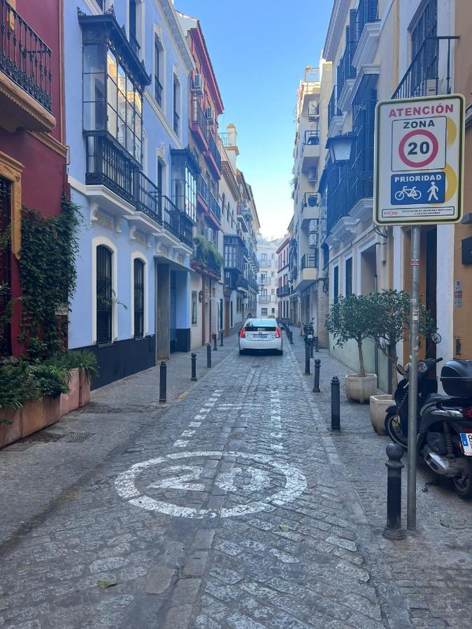 Apartamento Turistico R. Gonzalez Abreu Siviglia Esterno foto